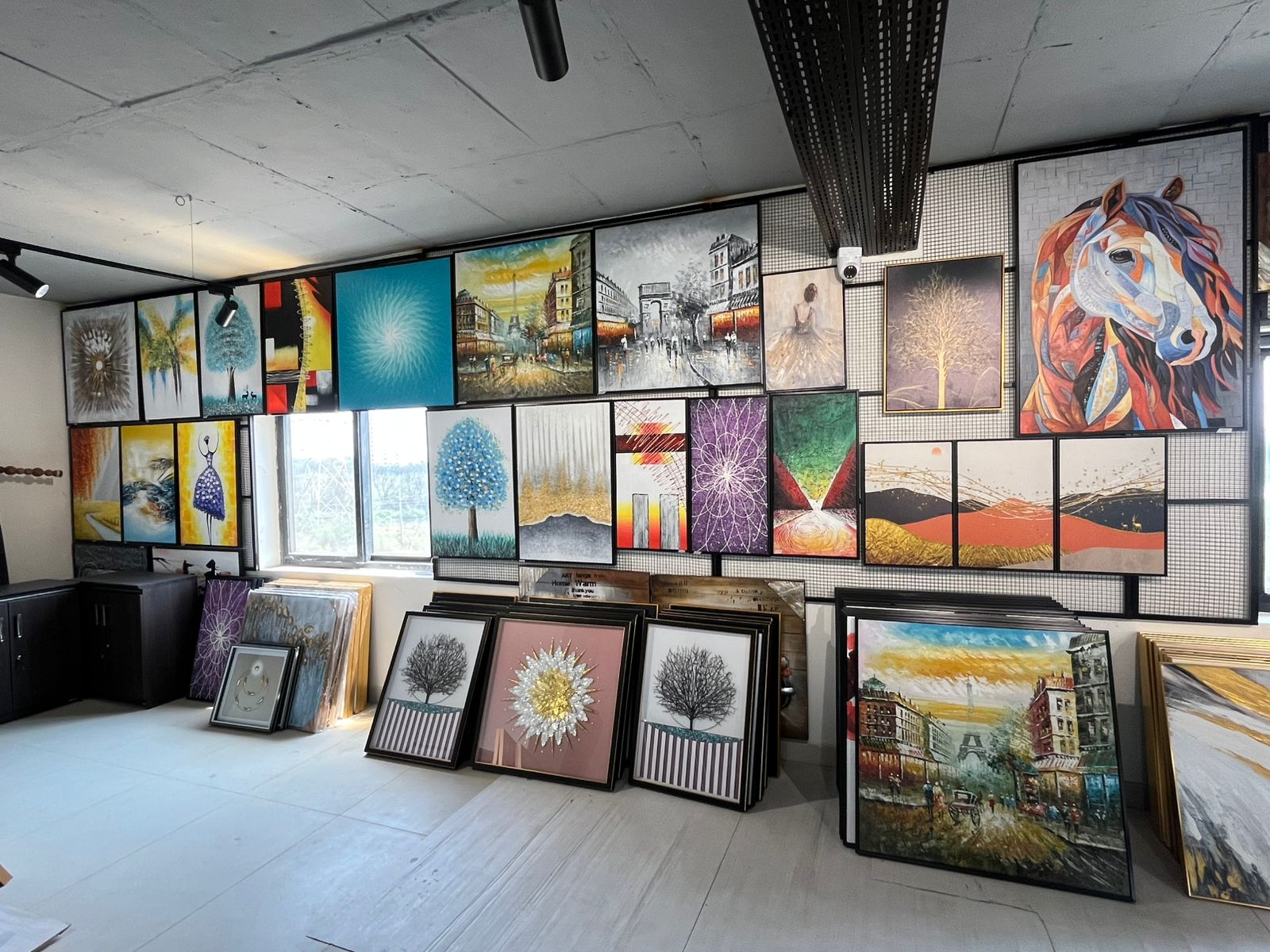 Imported Photo Frames - Damro Hyderabad